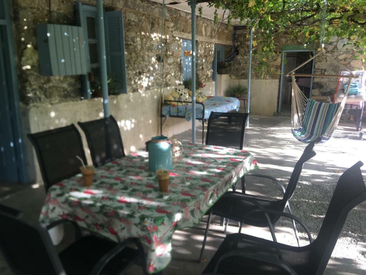 Holiday House Продромос Екстер'єр фото